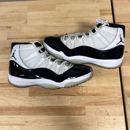 Jordan 11 Retro Concord (2018) Size 12M (Moderately Worn)