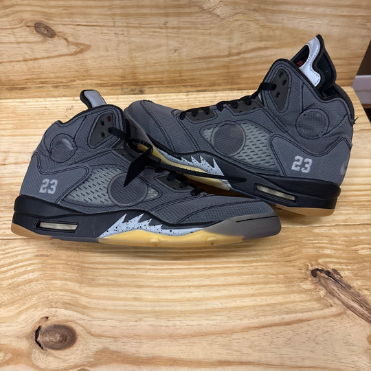 Jordan 5 Retro Off-White Muslin Size 12M (Pre-Owned)