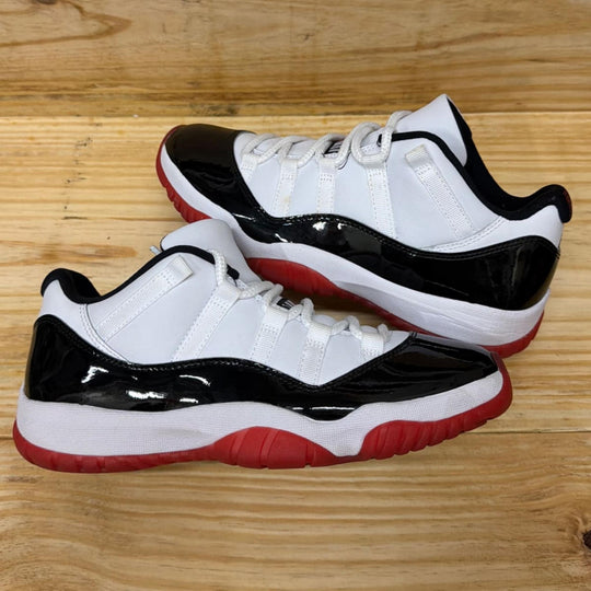 Jordan 11 Retro Low Concord Bred Size 8M (Lightly Worn)