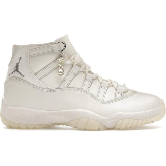Jordan 11 Retro Pearl (Women's)