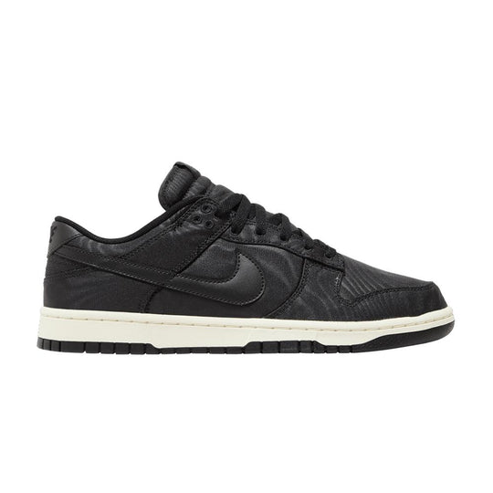 Nike Dunk Low Black Canvas