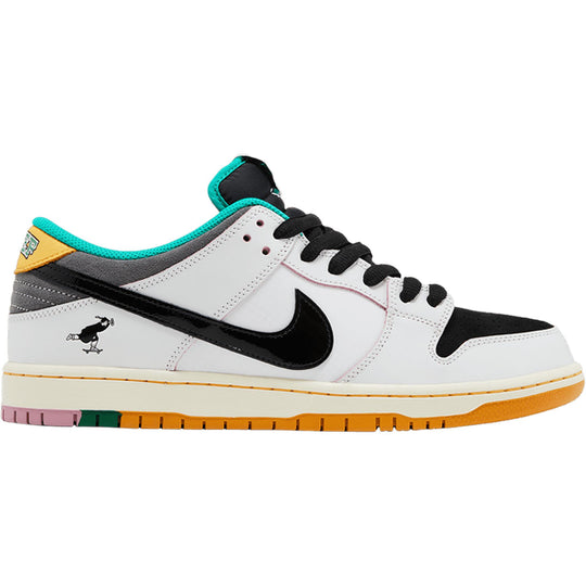 Nike SB Dunk Low CSEF